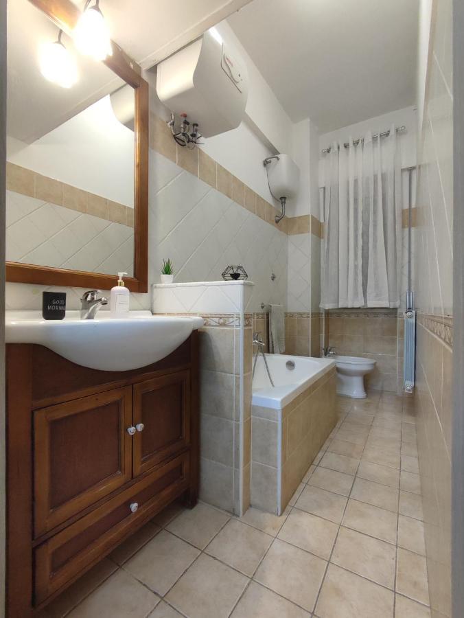 Dm Rome Holiday Exterior photo